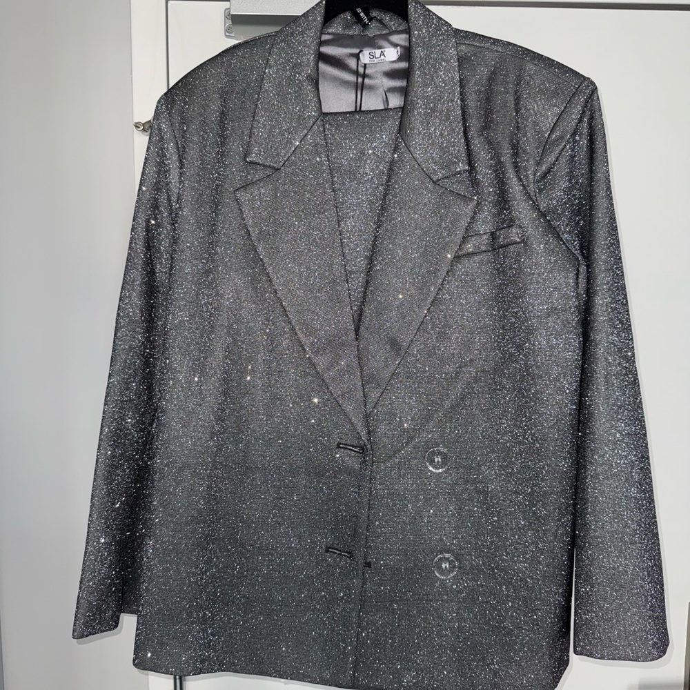 SLA The Label Shimmering Gray Blazer